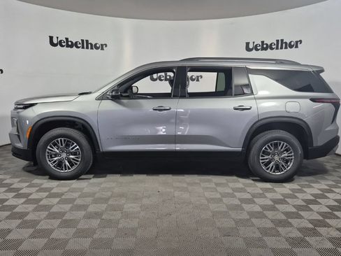 New 2026 Chevrolet Traverse LT w/ Driver Confidence Package FWD image 4