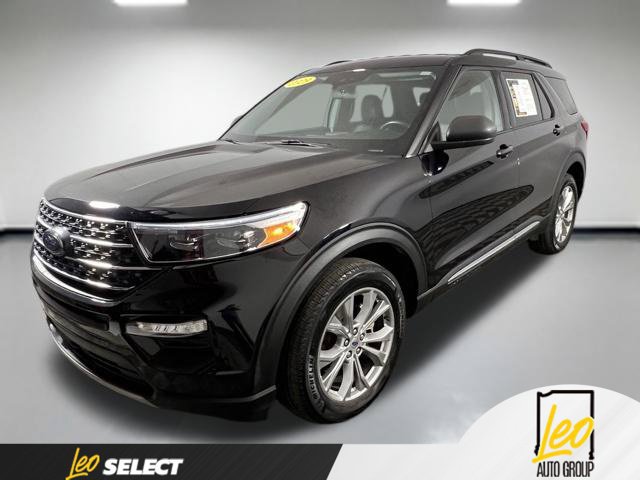Used 2023 Ford Explorer XLT w/ Equipment Group 202A AWD/4WD image 1
