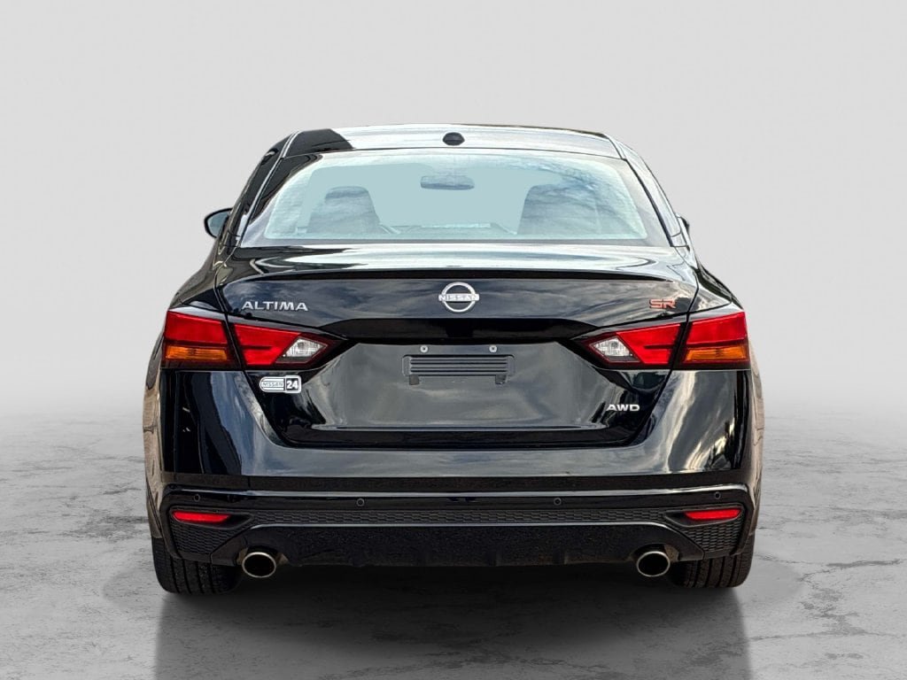 Certified 2024 Nissan Altima 2.5 SR AWD/4WD image 6