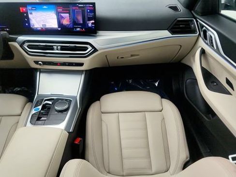 Used 2023 BMW i4 eDrive35 RWD image 53