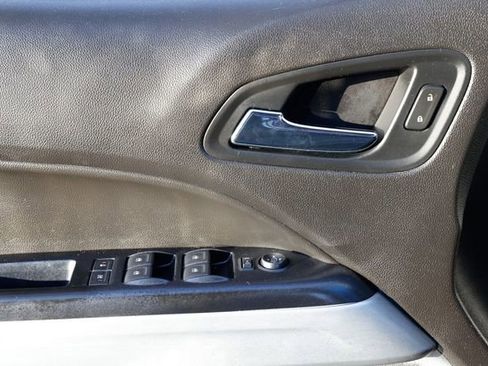 Used 2017 Chevrolet Colorado LT w/ LT Convenience Package image 44