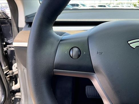 Used 2023 Tesla Model 3 Standard Range RWD image 20