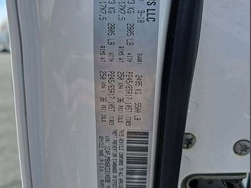 Used 2019 Jeep Cherokee Trailhawk image 25