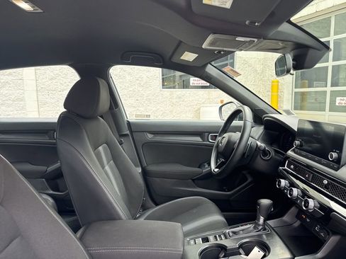 Certified 2023 Honda Civic Sport image 16