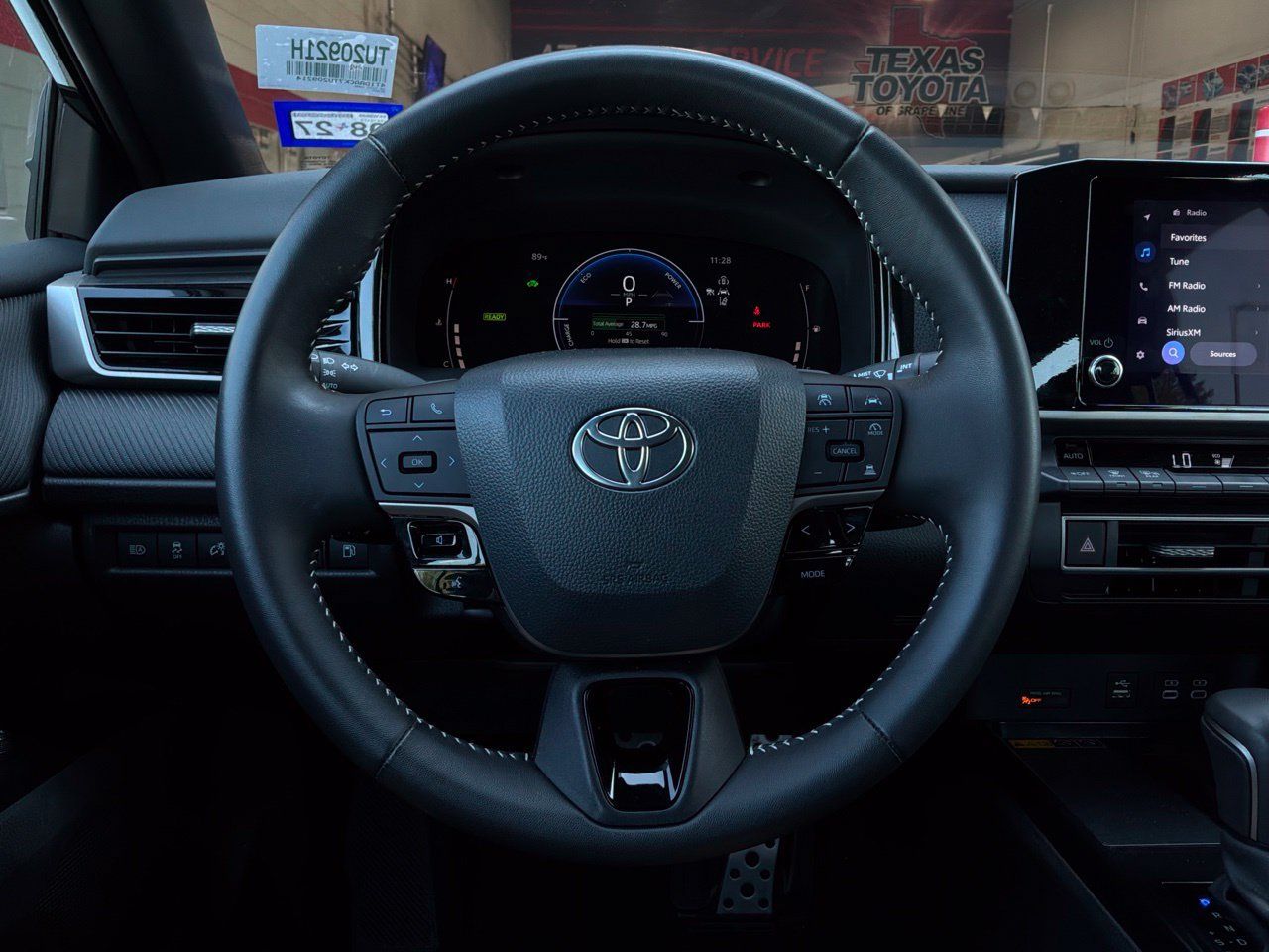 Used 2026 Toyota Camry SE FWD image 34
