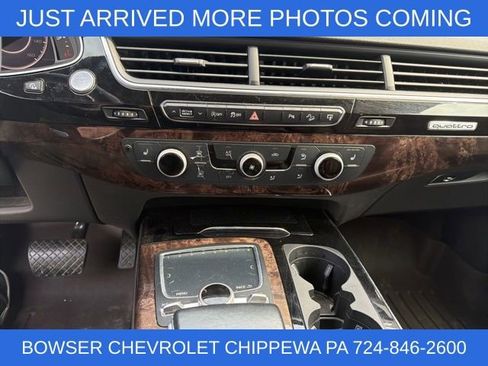 Used 2017 Audi Q7 3.0T Premium Plus image 10