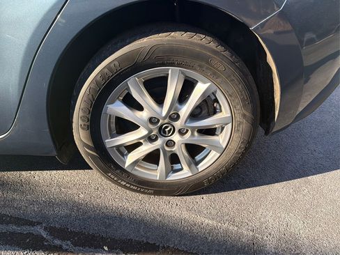 Used 2014 MAZDA MAZDA3 i Grand Touring image 34