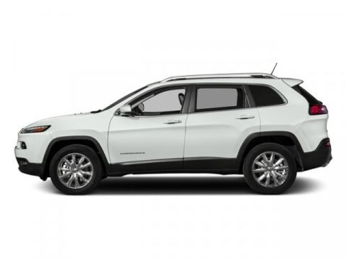 Used 2017 Jeep Cherokee Limited image 4