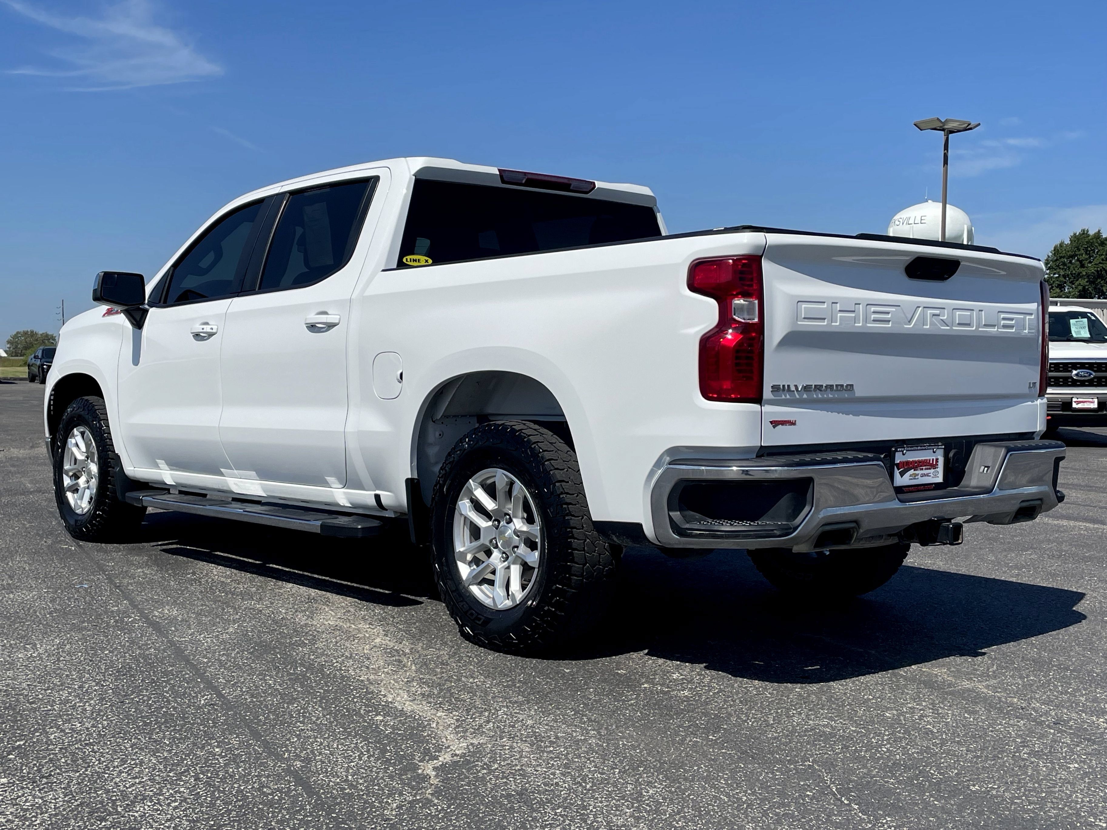 Certified 2023 Chevrolet Silverado 1500 LT w/ Z71 Off-Road Package AWD/4WD image 6