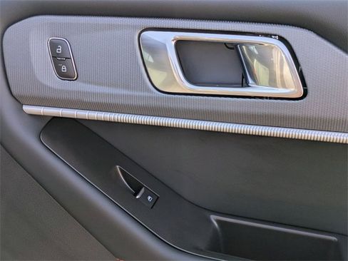 New 2026 Ford Explorer ST image 39