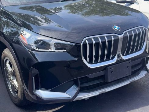 Used 2023 BMW X1 xDrive28i w/ Premium Package AWD/4WD image 2