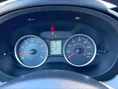 Used 2015 Subaru Forester 2.5i Premium w/ All-Weather Package AWD/4WD image 26