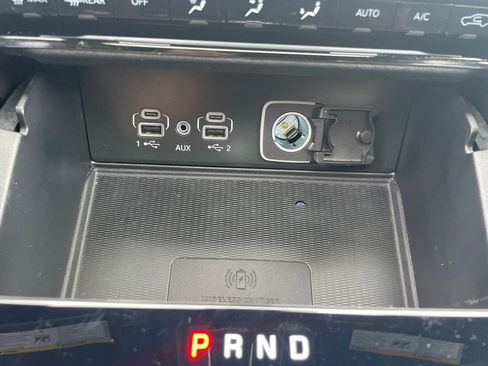 Used 2025 Jeep Grand Cherokee L Altitude w/ Trailer Tow Package image 14