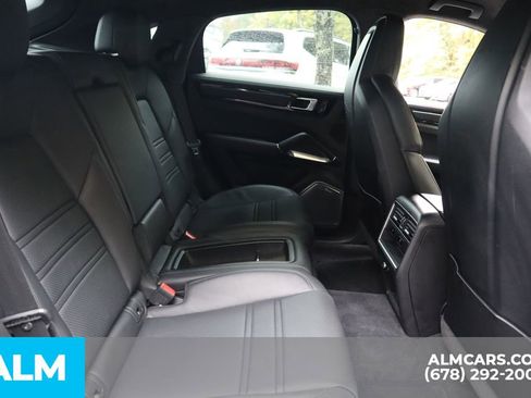 Used 2022 Porsche Cayenne Turbo GT image 24