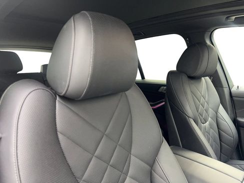 Used 2024 BMW X5 xDrive40i w/ Parking Assistance Package AWD/4WD image 46