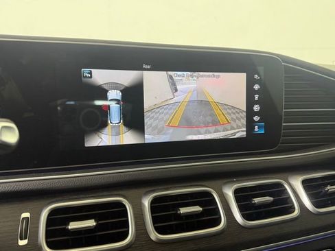 Used 2022 Mercedes-Benz GLE 350 4MATIC w/ Premium Package image 33