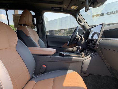 Used 2025 Lexus GX 550 AWD/4WD image 35