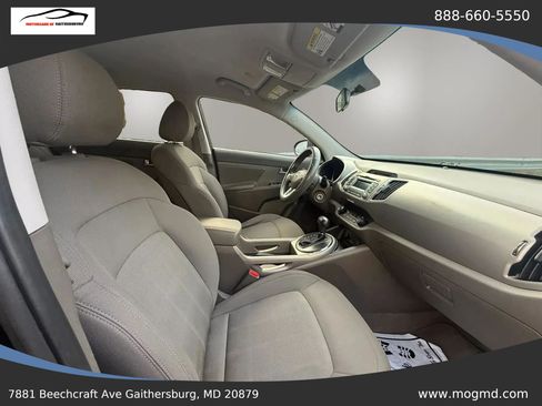 Used 2011 Kia Sportage LX FWD image 9