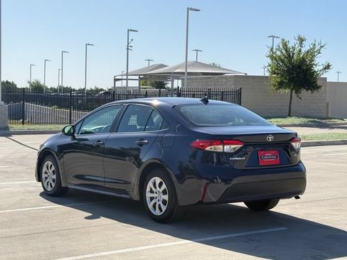 Used 2024 Toyota Corolla LE FWD image 7