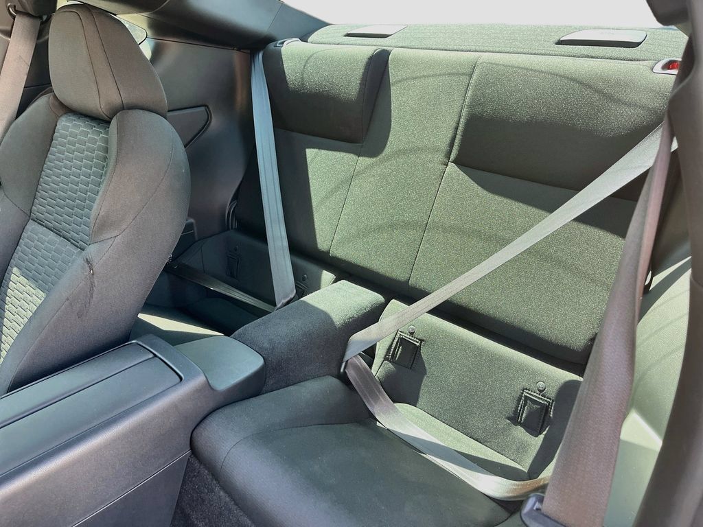 Used 2025 Toyota GR86 w/ ALL Weather Mat Package (TMS) RWD image 22