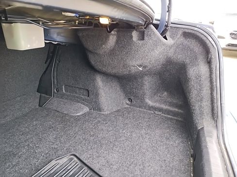 Used 2013 Subaru Impreza 2.0i image 40