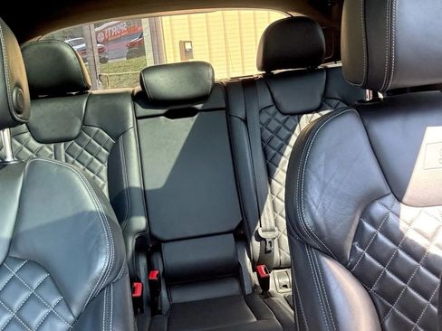 Used 2018 Audi SQ5 Premium Plus image 19