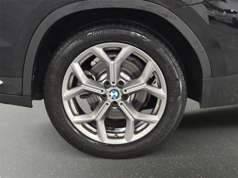 Used 2023 BMW X3 sDrive30i w/ Premium Package image 30