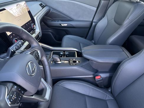 Used 2026 Lexus TX 350 TX 350 Premium w/ Technology Package image 12