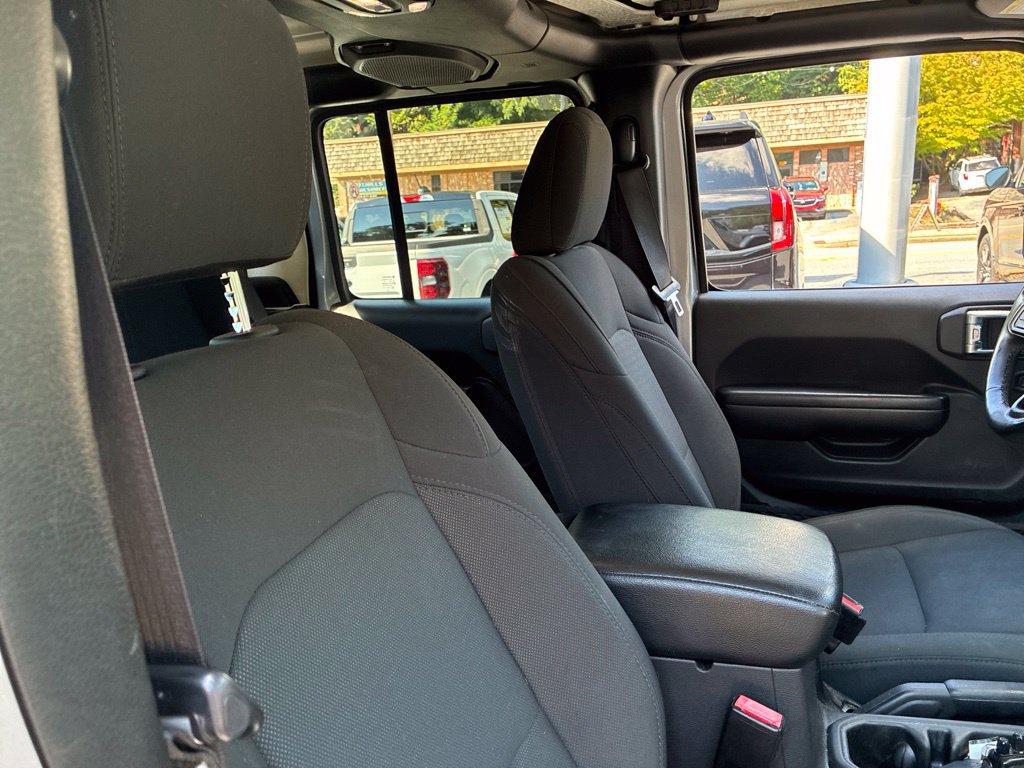 Used 2021 Jeep Gladiator Sport AWD/4WD image 20