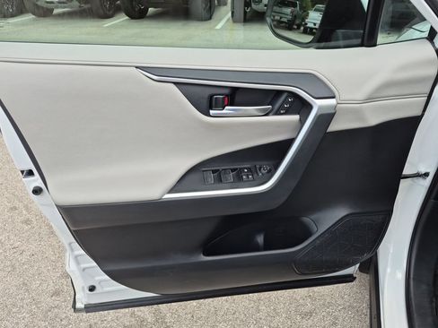 Used 2024 Toyota RAV4 Limited FWD image 16