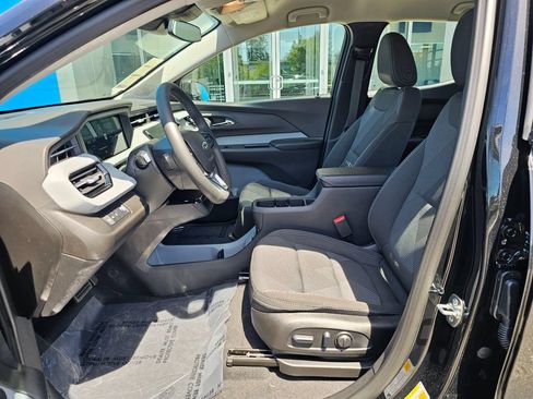 New 2027 Chevrolet Bolt LT w/ Comfort Package FWD image 20