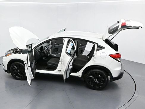 Used 2022 Honda HR-V Sport image 38