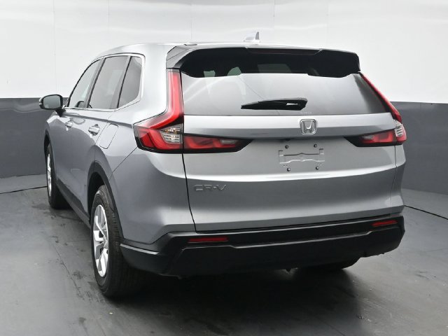 Used 2025 Honda CR-V LX image 3