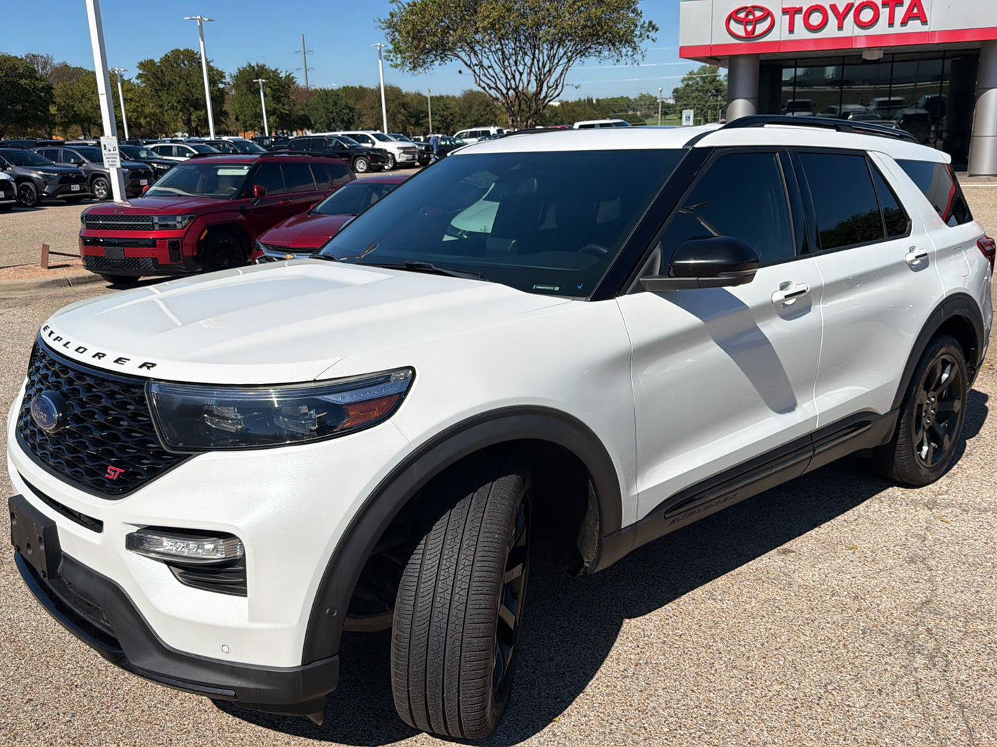 Used 2020 Ford Explorer ST w/ ST Street Pack AWD/4WD image 7