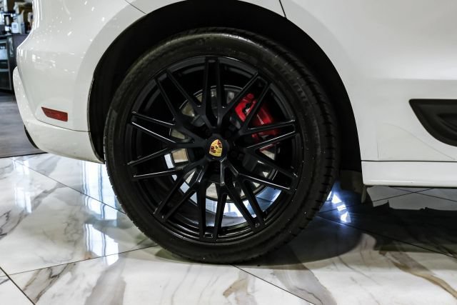 Used 2022 Porsche Macan GTS AWD/4WD image 55
