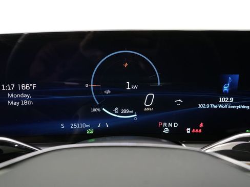 Used 2024 Cadillac Lyriq Luxury w/ LPO, Floor Liner Package AWD/4WD image 25