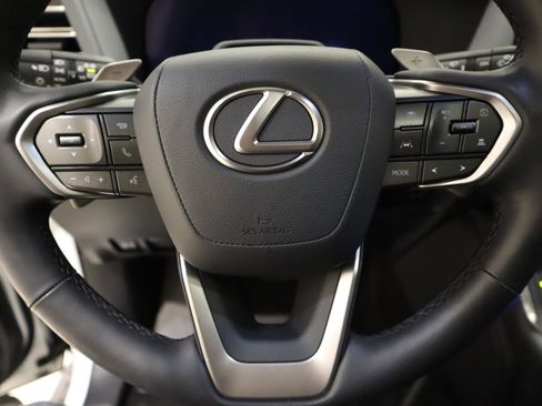 Used 2024 Lexus GX 550 image 30