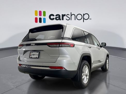 Used 2025 Jeep Grand Cherokee Laredo X w/ Luxury Tech Group I AWD/4WD image 5