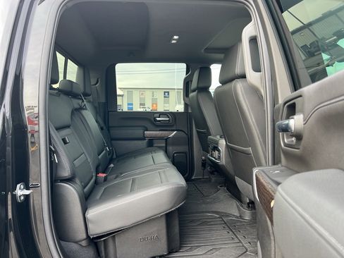 Certified 2022 GMC Sierra 3500 Denali w/ Denali Ultimate Package image 24