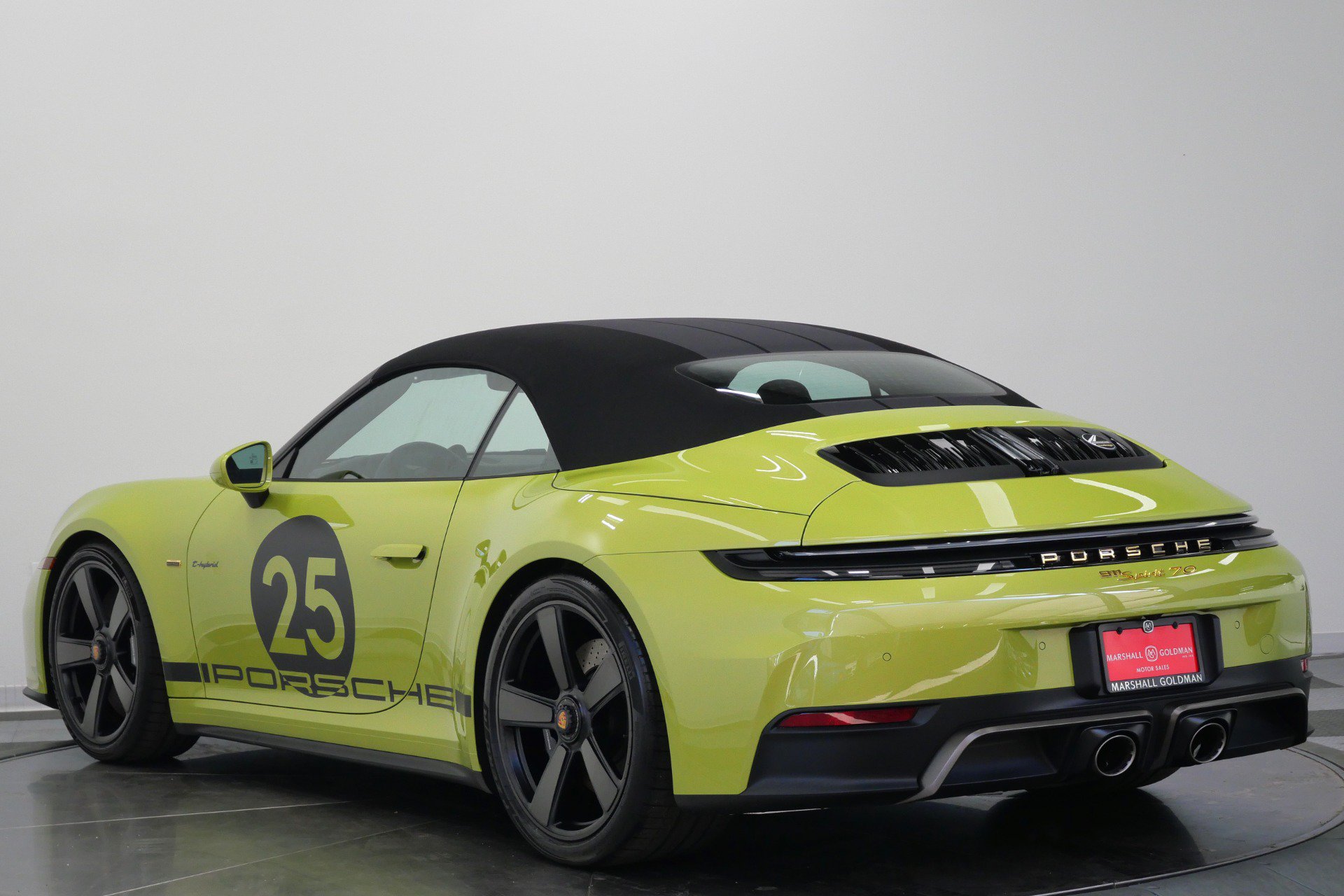 Used 2026 Porsche 911 GTS RWD image 7