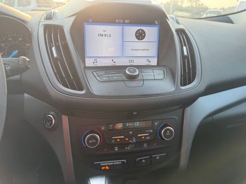 Used 2019 Ford Escape SEL AWD/4WD image 13