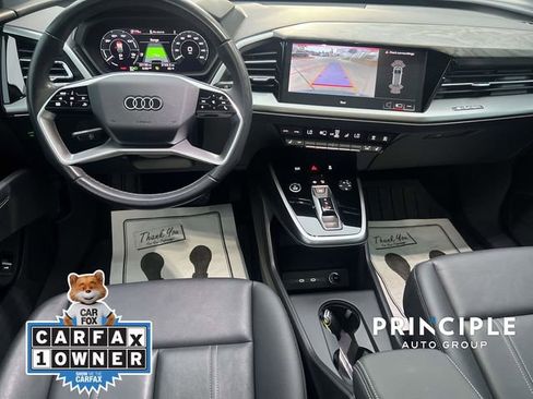 Used 2019 Audi e-tron Prestige w/ Prestige Package AWD/4WD image 31