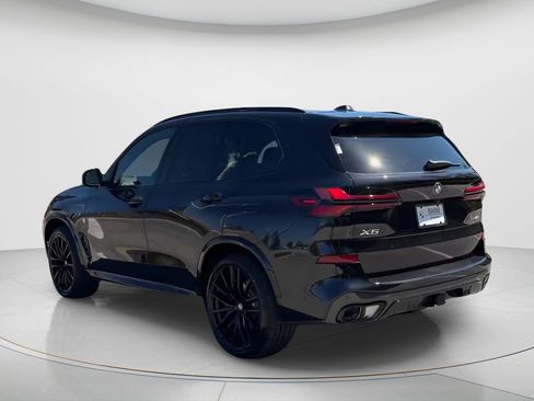 New 2026 BMW X5 xDrive40i image 3
