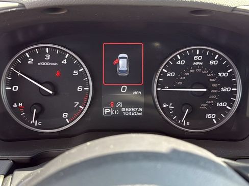 Certified 2024 Subaru Crosstrek 2.0i Premium AWD/4WD image 15