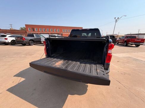 Used 2022 Chevrolet Silverado 1500 RST AWD/4WD image 6