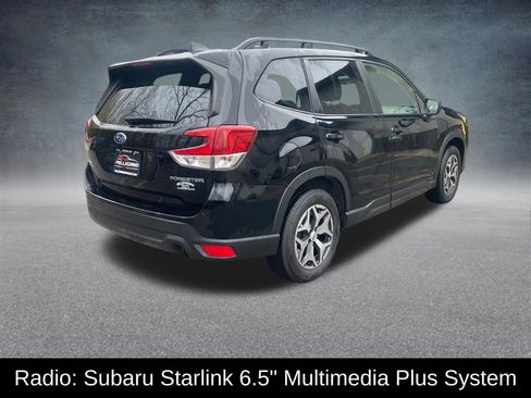 Used 2023 Subaru Forester Premium AWD/4WD image 6