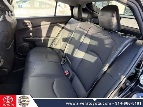 Used 2021 Toyota Prius XLE image 16