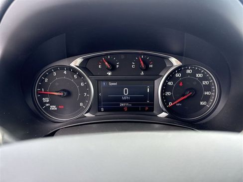 Certified 2024 GMC Terrain SLE w/ Driver Convenience Package AWD/4WD image 11