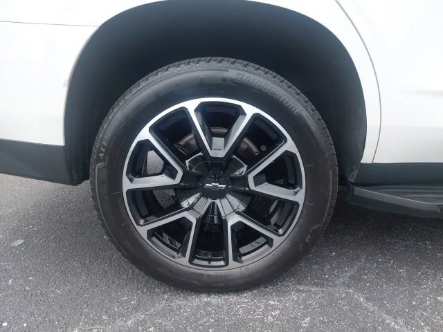 Used 2022 Chevrolet Tahoe RST w/ Luxury Package RWD image 5