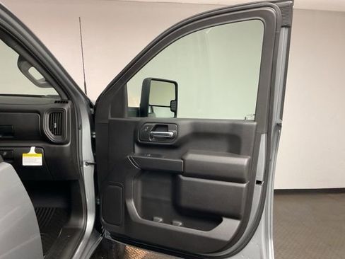 New 2026 Chevrolet Silverado 2500 Custom w/ Snow Plow Prep/Camper Package image 22